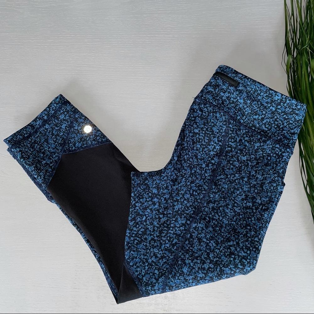 Lululemon Pace Rival Crop - Picture 2 of 4